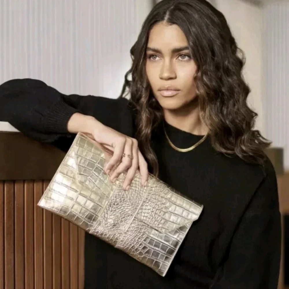 JJ Winters Nikki Oversized Clutch Handbag Vegan Faux Croc Purse Platinum